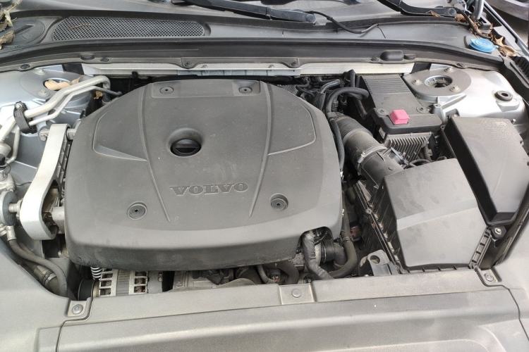 Used Volvo S90 2018 T5 Zhiyuan Edition Engine Bay