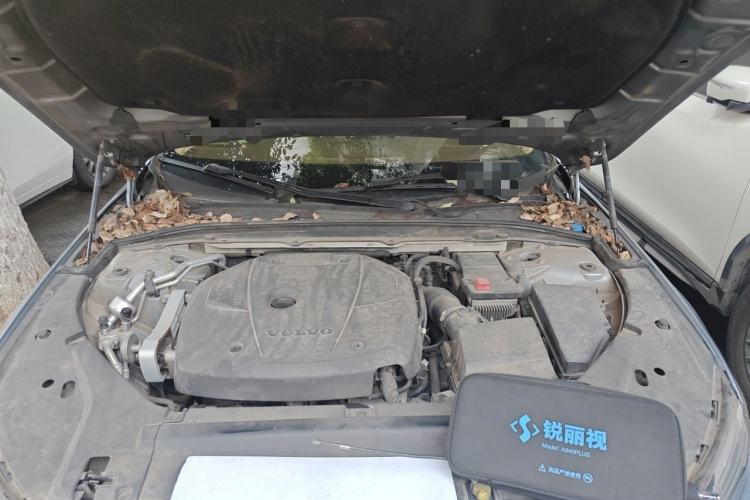 Used Volvo S90 2018 T4 Zhiyuan Edition Engine Bay