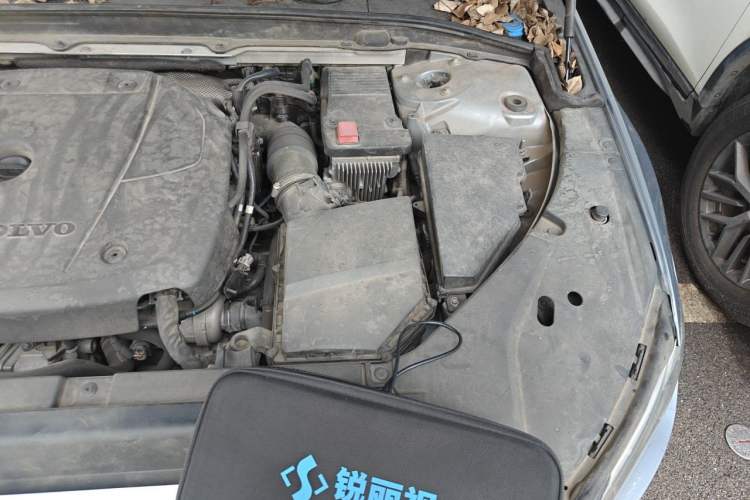 Used Volvo S90 2018 T4 Zhiyuan Edition Engine Bay Left