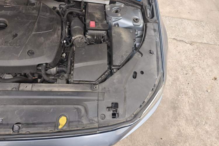Used Volvo S90 2018 T4 Zhiyuan Edition Engine Bay Left