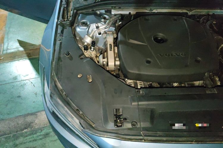 Used Volvo S90 2018 T4 Zhiyi Edition Engine Bay Right