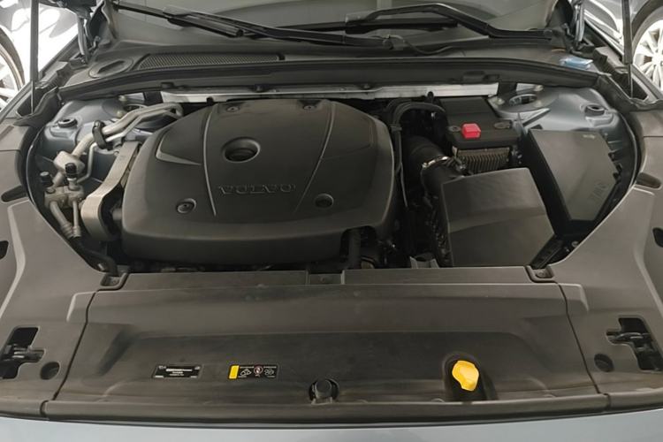 Used Volvo S90 2018 T5 Zhiyuan Edition Engine Bay