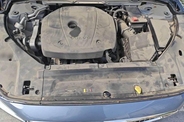 Used Volvo S90 2018 T5 Zhiyuan Edition Engine Bay