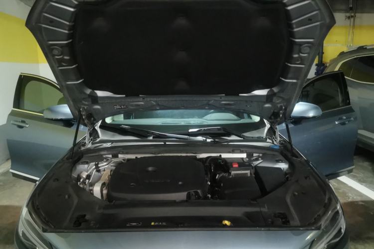 Used Volvo S90 2018 T5 Zhiyuan Edition Engine Bay