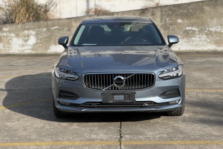 Used Volvo S90 2018 T4 Zhiyuan Edition Exterior 2