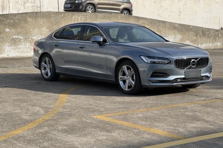 Used Volvo S90 2018 T4 Zhiyuan Edition Exterior 3
