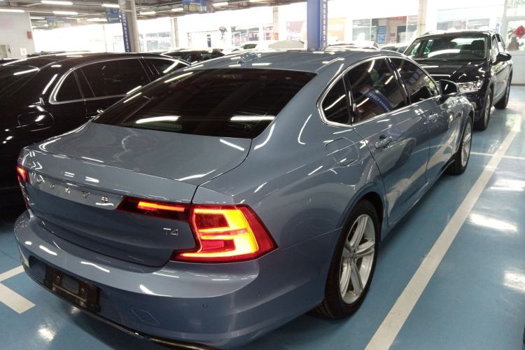 Used Volvo S90 2018 T4 Zhiyuan Edition Exterior 5