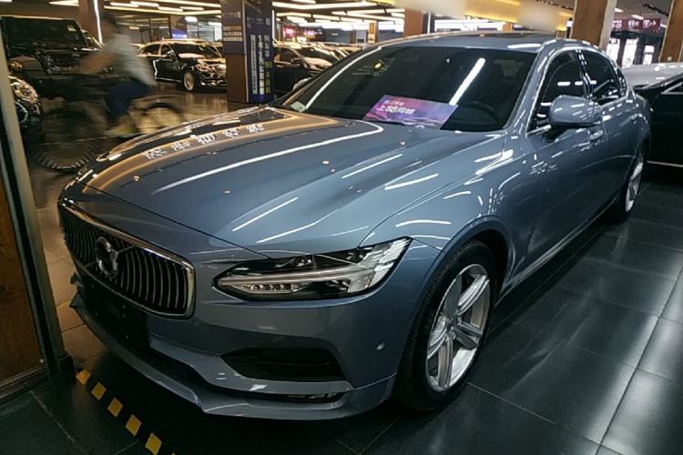 Used Volvo S90 2018 T4 Zhiyuan Edition Guazi used car, China used car export, Used car for sale, Used  cars, Cheapest cars for sale