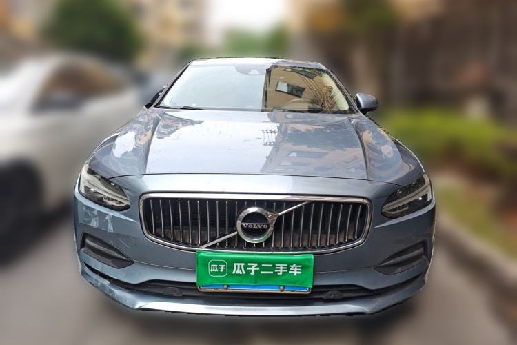 Used Volvo S90 2018 T4 Zhiyuan Edition Front