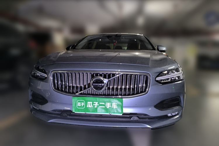 Used Volvo S90 2018 T4 Zhiyuan Edition Front