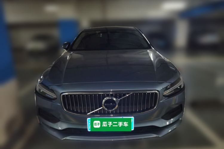 Used Volvo S90 2018 T4 Zhiyuan Edition Front