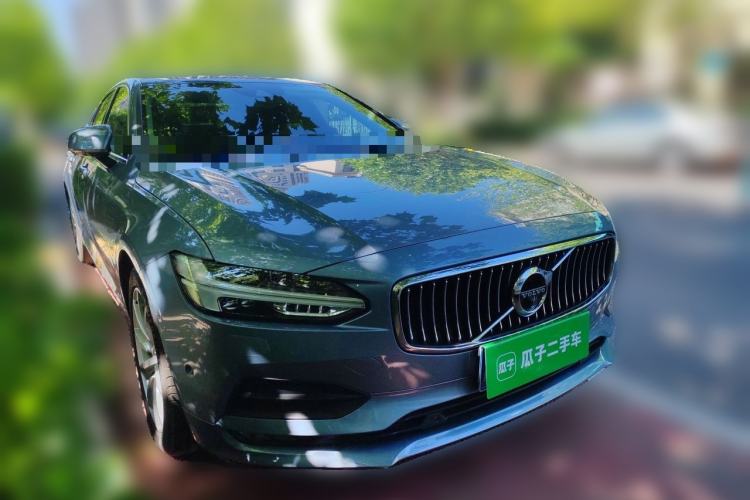 Used Volvo S90 2018 T5 Zhiyuan Edition Front Right 45 Deg