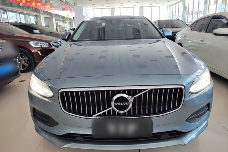 Used Volvo S90 2018 T4 Zhiyuan Edition Front