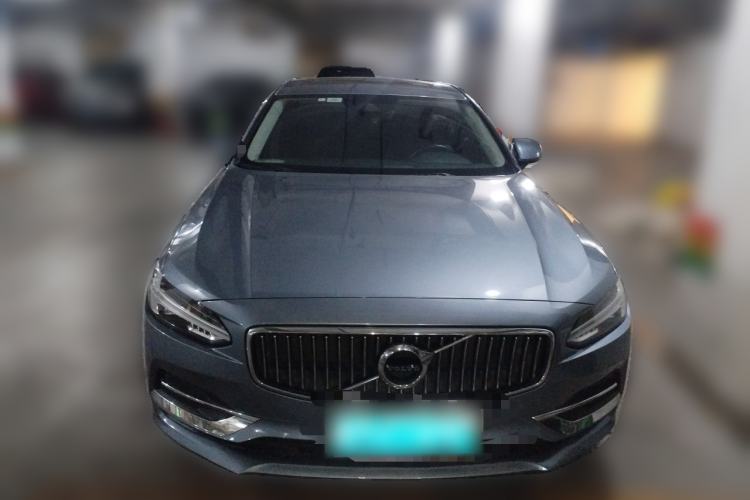 Used Volvo S90 2018 T4 Zhiyuan Edition Front