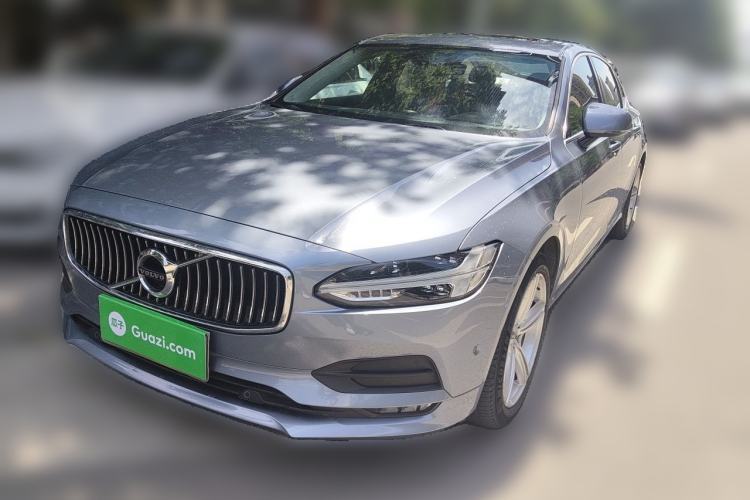 Used Volvo S90 2018 T4 Zhiyuan Edition Guazi used car, China used car export, Used car for sale, Used  cars, Cheapest cars for sale