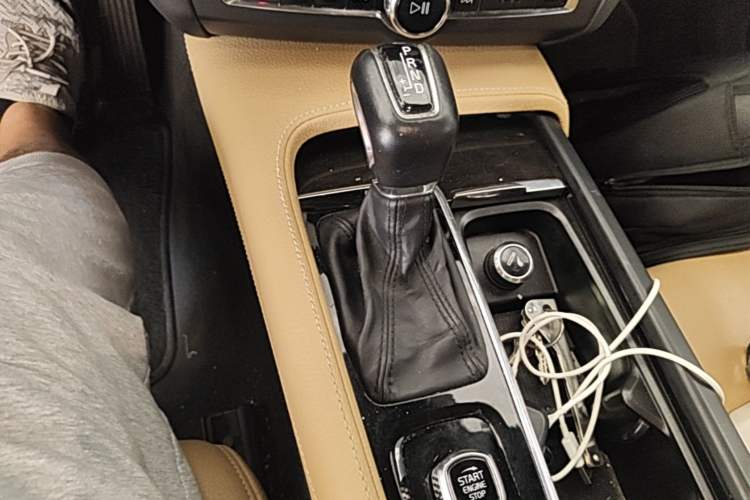 Used Volvo S90 2018 T5 Zhiyuan Edition Gear Lever
