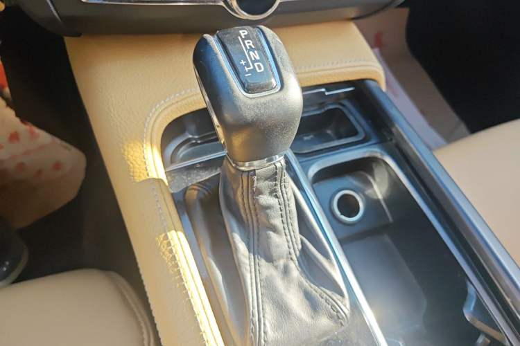 Used Volvo S90 2018 T4 Zhiyi Edition Gear Lever