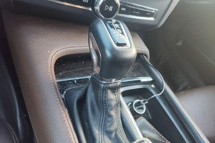 Used Volvo S90 2018 T4 Zhiyuan Edition Gear Lever