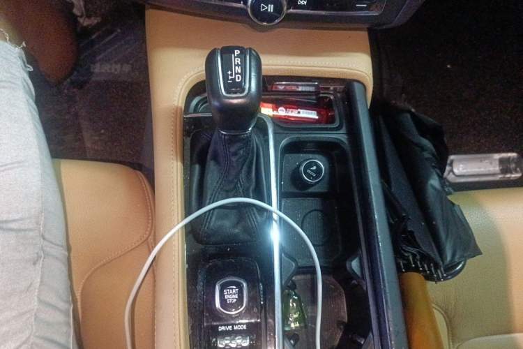 Used Volvo S90 2018 T4 Zhiyuan Edition Gear Lever
