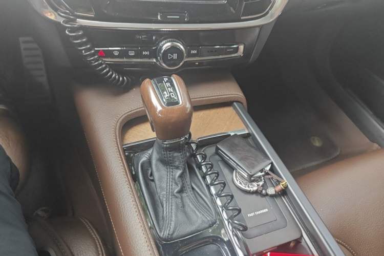 Used Volvo S90 2018 T5 Zhiya Edition Gear Lever