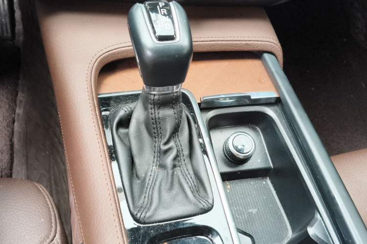 Used Volvo S90 2018 T5 Zhiya Edition Gear Lever