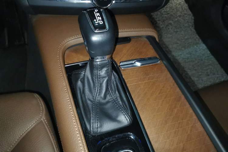 Used Volvo S90 2018 T5 Zhiyuan Edition Gear Lever