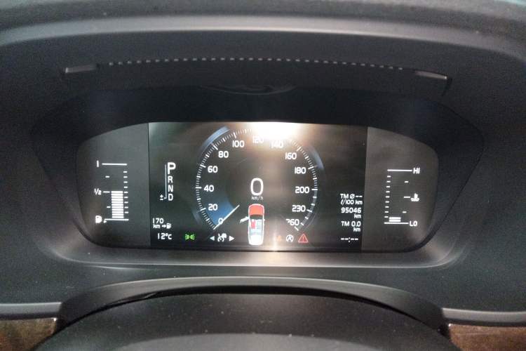 Used Volvo S90 2018 T4 Zhiyuan Edition Instrument Cluster
