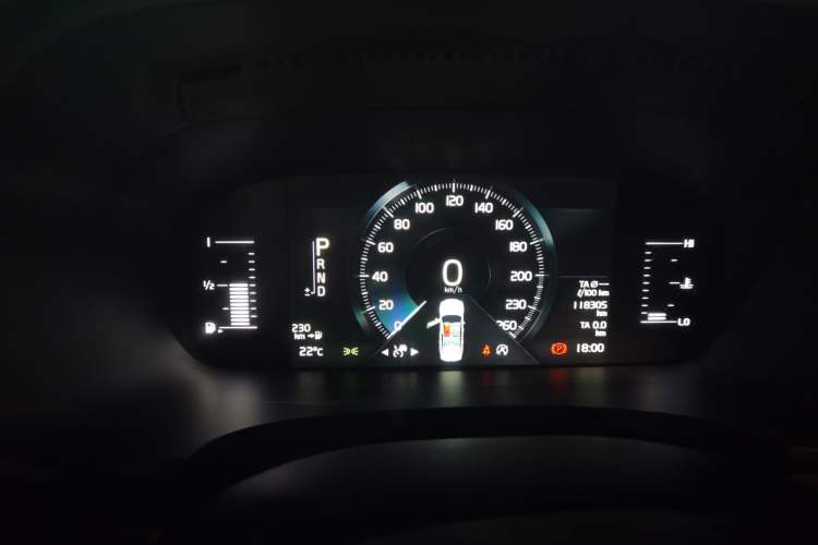 Used Volvo S90 2018 T4 Zhiyuan Edition Instrument Cluster