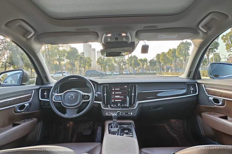 Used Volvo S90 2018 T4 Zhiyuan Edition Interior 4