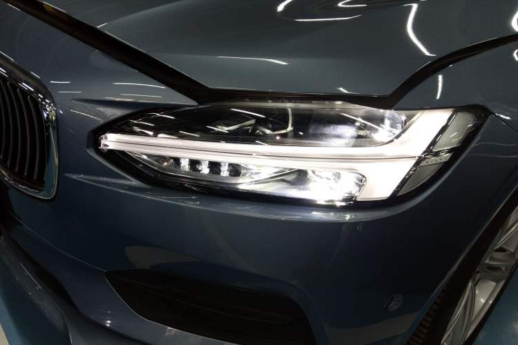 Used Volvo S90 2018 T4 Zhiyuan Edition Left Front Headlight