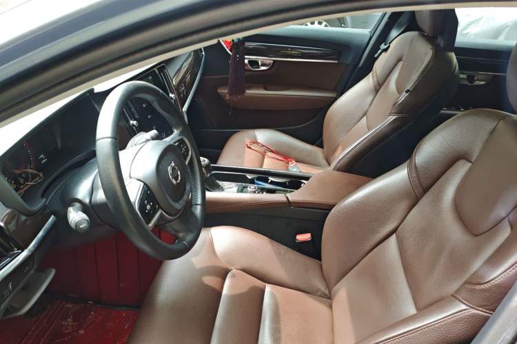 Used Volvo S90 2018 T4 Zhiyuan Edition Left Front Seat