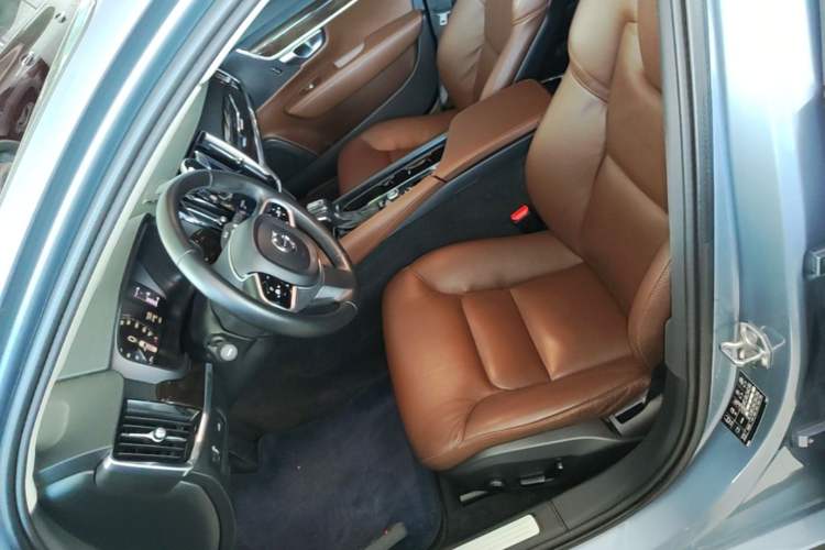 Used Volvo S90 2018 T4 Zhiyuan Edition Left Front Seat