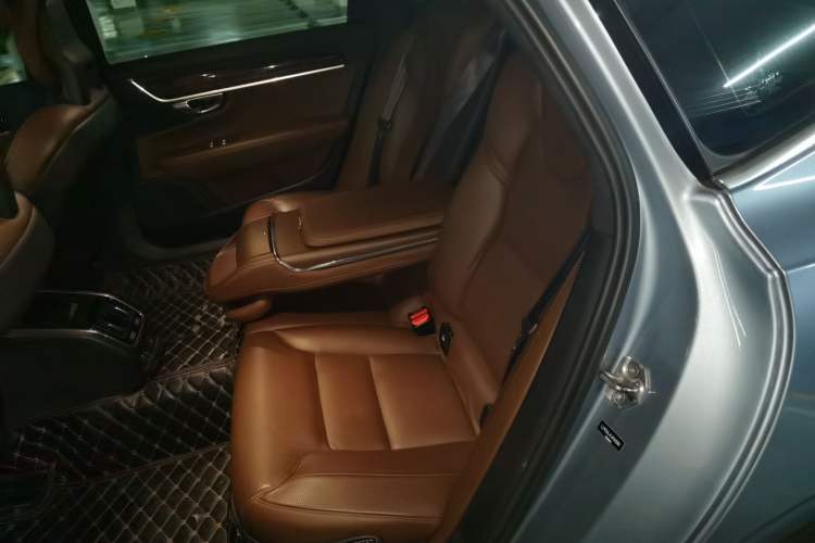 Used Volvo S90 2018 T4 Zhiyuan Edition Left Rear Seat