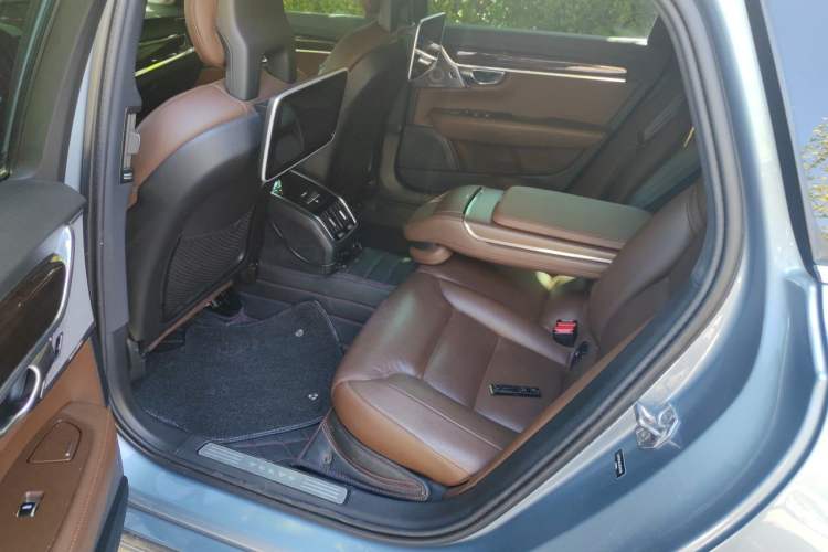Used Volvo S90 2018 T5 Zhiyuan Edition Left Rear Seat