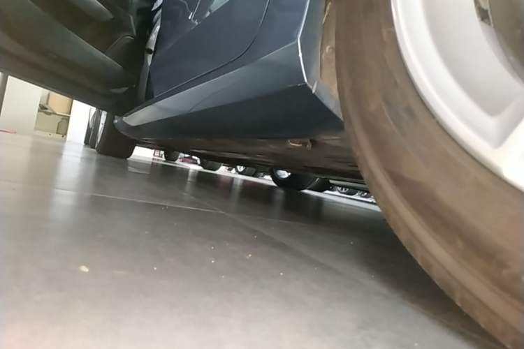 Used Volvo S90 2018 T4 Zhiyuan Edition Left Side Sill