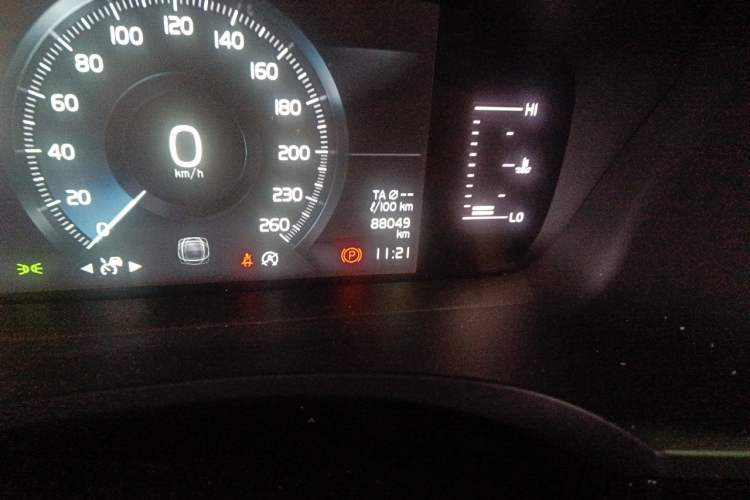 Used Volvo S90 2018 T4 Zhiyuan Edition Odometer Close Up