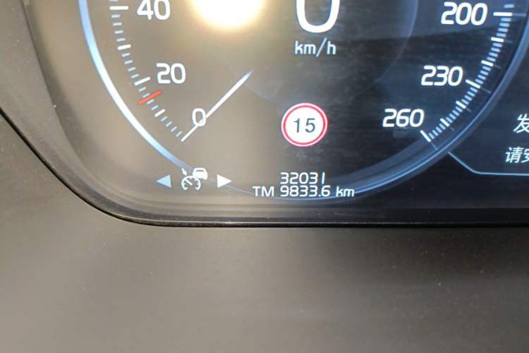 Used Volvo S90 2018 T5 Prestige Edition Odometer Close Up