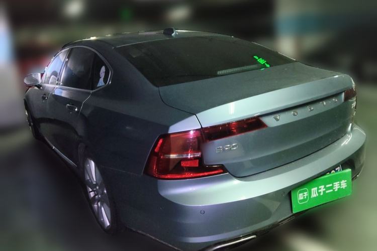 Used Volvo S90 2018 T5 Zhiya Edition Rear Left 45 Deg