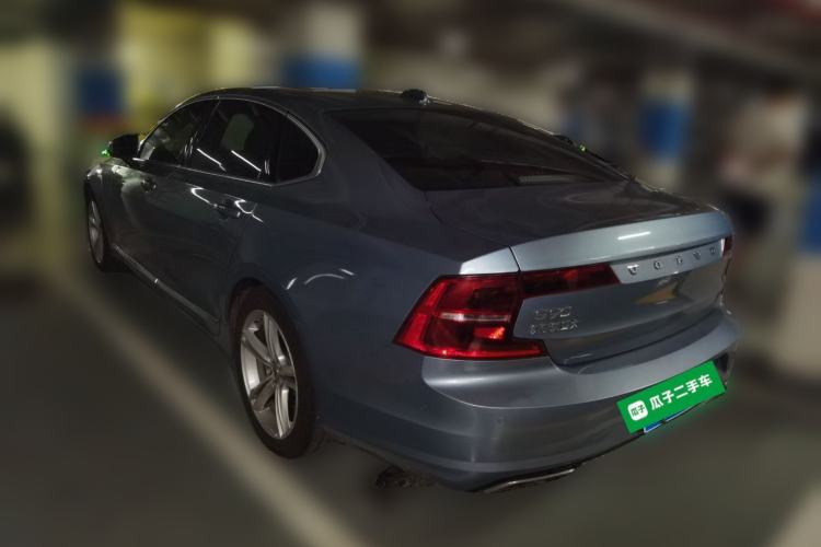 Used Volvo S90 2018 T4 Zhiyuan Edition Rear Left 45 Deg