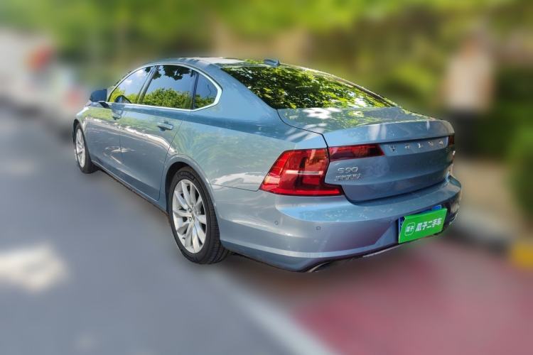 Used Volvo S90 2018 T5 Zhiyuan Edition Rear Left 45 Deg