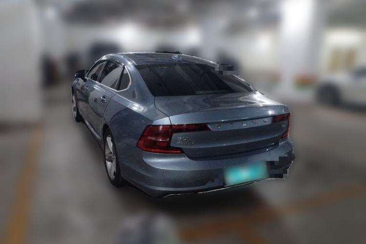 Used Volvo S90 2018 T4 Zhiyuan Edition Rear Left 45 Deg