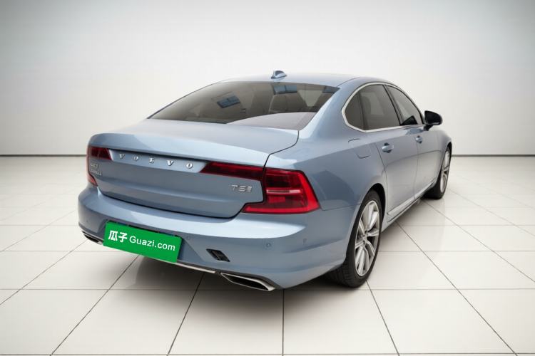 Used Volvo S90 2018 T5 Zhiya Edition Rear Right 45 Deg