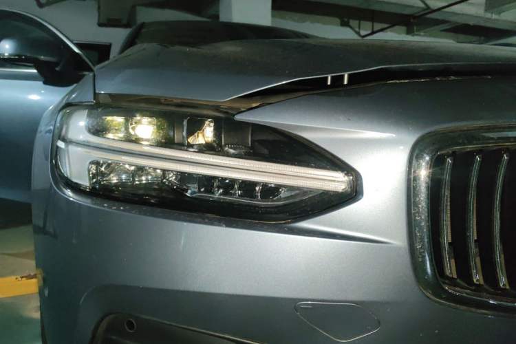 Used Volvo S90 2018 T4 Zhiyi Edition Right Front Headlight