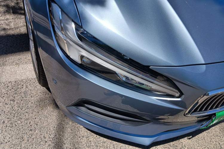 Used Volvo S90 2018 T5 Zhiyuan Edition Right Front Headlight