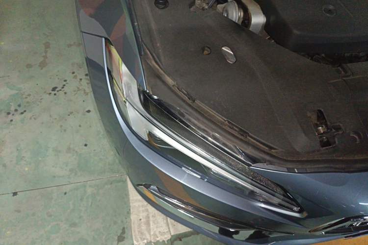 Used Volvo S90 2018 T4 Zhiyuan Edition Right Front Headlight