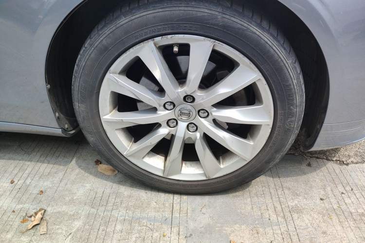 Used Volvo S90 2018 T5 Zhiyuan Edition Right Front Wheel Hub