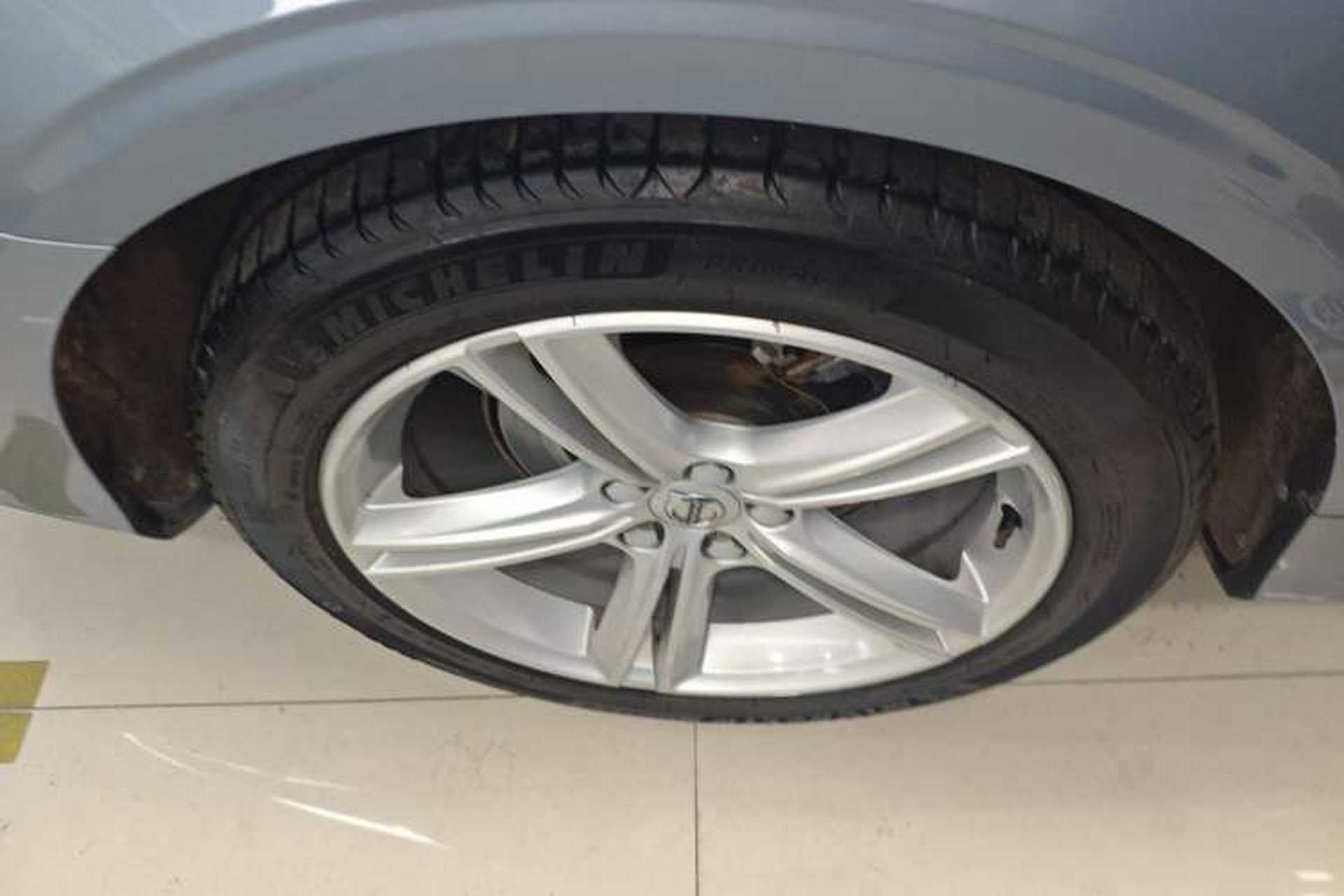 Used Volvo S90 2018 T4 Zhiyuan Edition Right Rear Wheel Hub