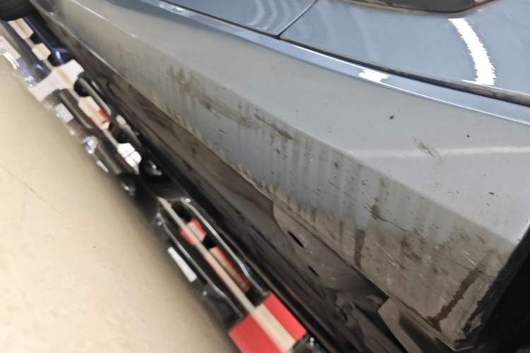 Used Volvo S90 2018 T5 Zhiya Edition Right Side Sill