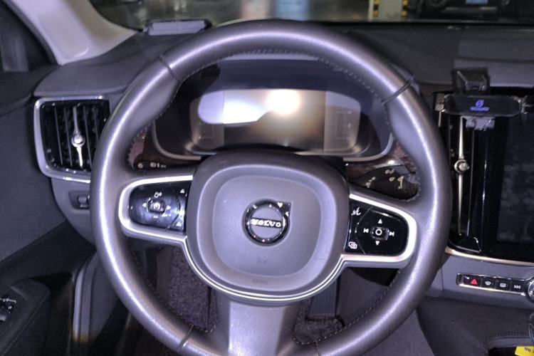 Used Volvo S90 2018 T4 Zhiyuan Edition Steering Wheel