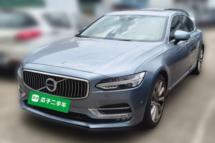 Used Volvo S90 2018 T5 Zhiya Edition Guazi used car, China used car export, Used car for sale, Used cars, Cheapest cars for sale